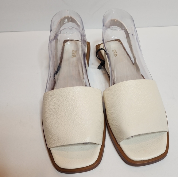 NWT Zara Flat White Leather Slider Sandals With Heel Strap Size EU 38 Stud Detai - Picture 3 of 16